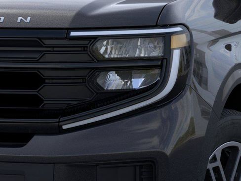 New 2026 Ford Expedition Active RWD image 18
