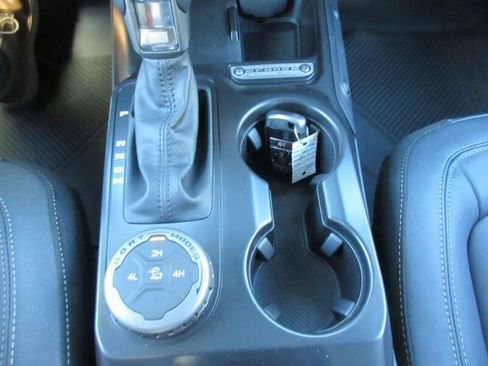 New 2025 Ford Bronco Big Bend image 29