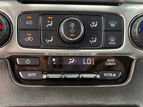 Used 2020 GMC Yukon SLE w/ SLE Value Package RWD image 16