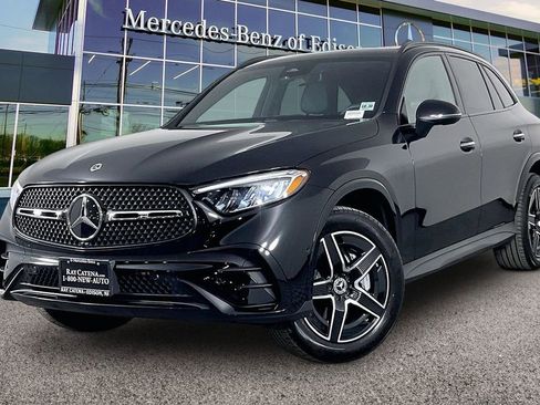 Used 2026 Mercedes-Benz GLC 300 4MATIC image 9