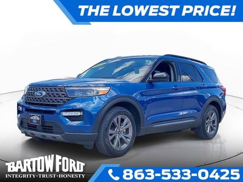 Used 2023 Ford Explorer XLT w/ Equipment Group 202A RWD image 1