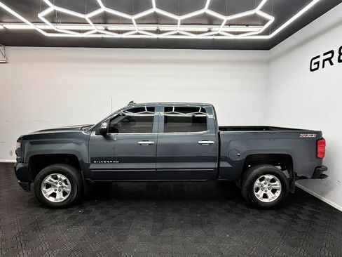 Used 2017 Chevrolet Silverado 1500 LT w/ All Star Edition AWD/4WD image 4