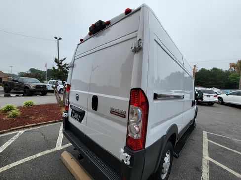 Used 2017 RAM ProMaster 1500 w/ Interior Convenience Group FWD image 13