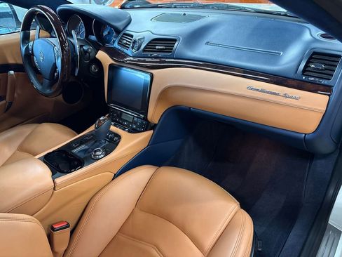 Used 2018 Maserati GranTurismo Sport image 45