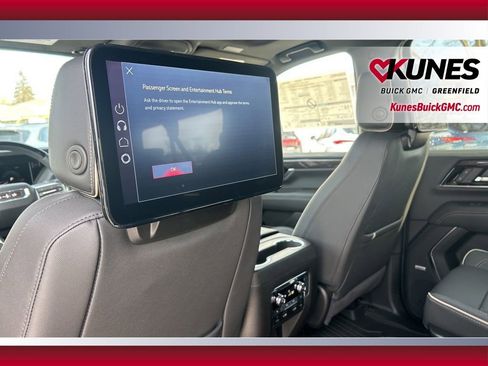 New 2026 GMC Yukon XL Elevation w/ Elevation Premium Package image 23