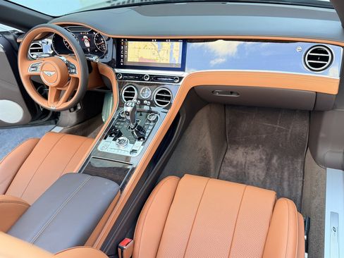 Used 2024 Bentley Continental GT V8 AWD/4WD image 7