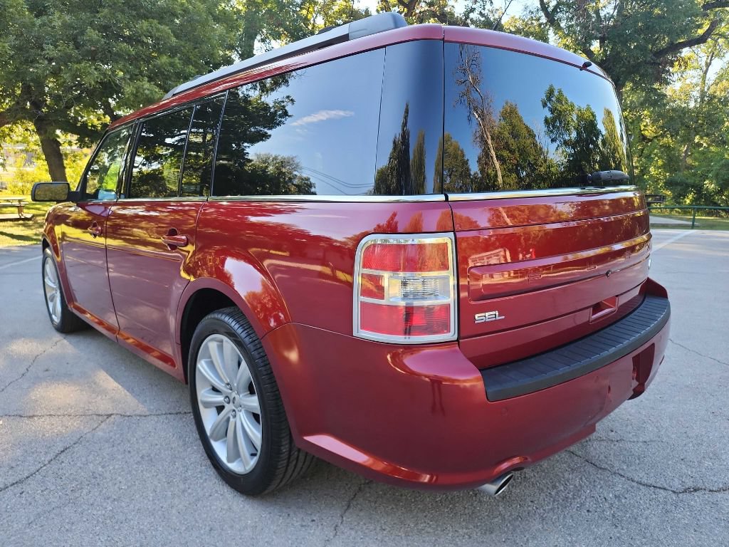 Used 2014 Ford Flex SEL w/ Equipment Group 202A FWD image 4