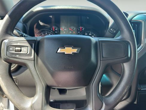 Used 2023 Chevrolet Silverado 2500 Custom AWD/4WD image 29