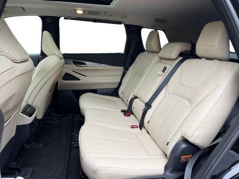 Used 2022 INFINITI QX60 Luxe w/ Cargo Package AWD/4WD image 16