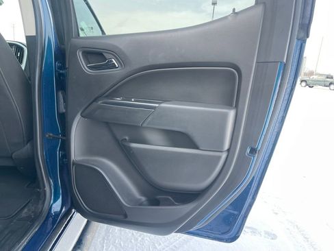 Used 2019 Chevrolet Colorado LT w/ LT Convenience Package image 22