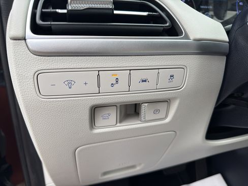 Used 2022 Hyundai Palisade SEL w/ Premium Package image 15