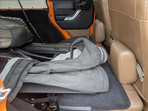 Used 2012 Jeep Wrangler Unlimited Sahara w/ Dual Top Group image 17