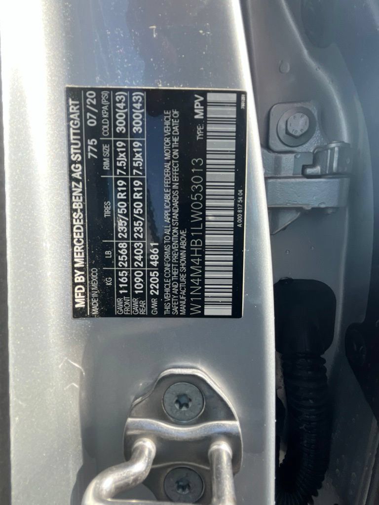 Used 2020 Mercedes-Benz GLB 250 4MATIC image 31