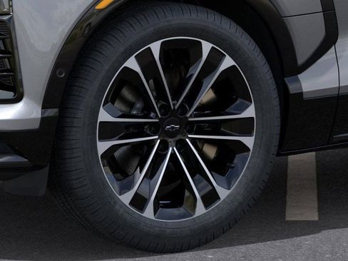 New 2026 Chevrolet Blazer EV SS image 9