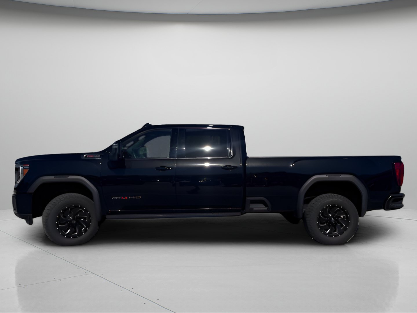 Used 2022 GMC Sierra 2500 AT4 w/ AT4 Premium Plus Package AWD/4WD image 13