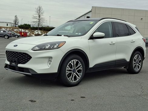Used 2021 Ford Escape SEL w/ Technology Package image 6