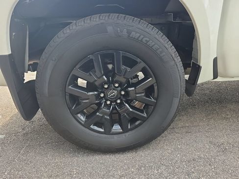 Used 2026 Nissan Frontier SV w/ Tow Package AWD/4WD image 23