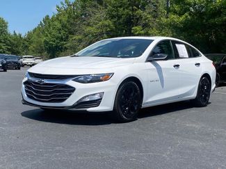 Used 2024 Chevrolet Malibu LT image 1
