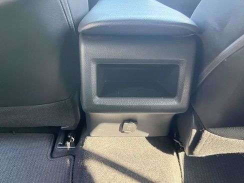 Used 2021 Toyota Camry SE FWD image 15