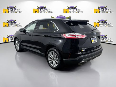 Used 2024 Ford Edge Titanium image 7