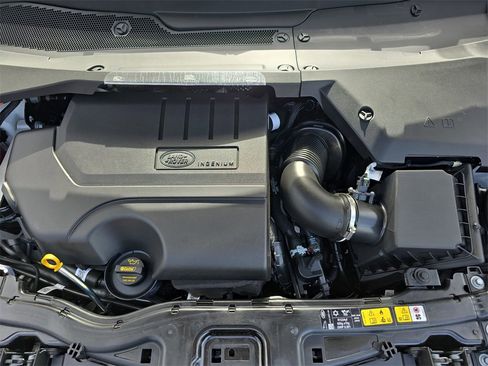 New 2026 Land Rover Discovery Sport Landmark image 31