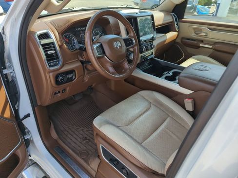 Used 2019 RAM 1500 Laramie image 11