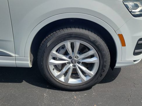 Used 2017 Audi Q7 2.0T Premium AWD/4WD image 6