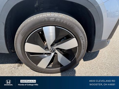Used 2024 Volkswagen Taos S AWD/4WD image 2