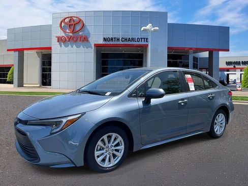 New 2026 Toyota Corolla LE FWD image 4