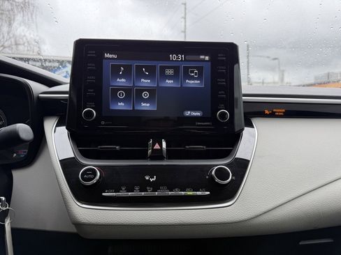 Certified 2022 Toyota Corolla LE image 18