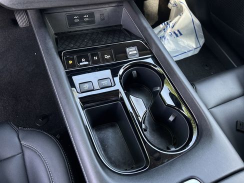 Certified 2025 Nissan Murano SL image 16