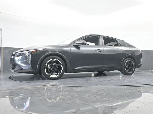 Used 2025 Kia K4 EX FWD image 54