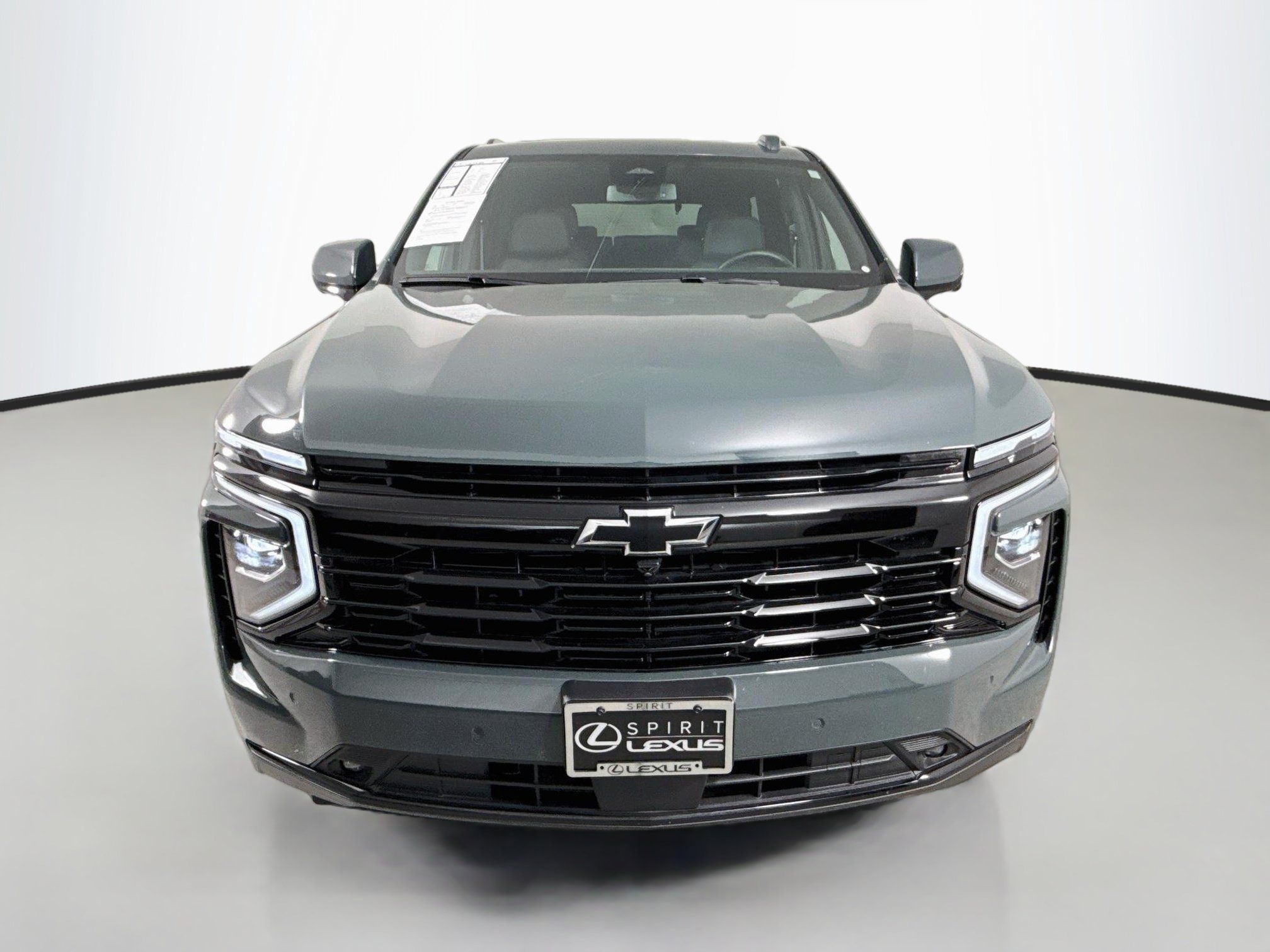 Used 2026 Chevrolet Tahoe RST w/ Comfort Package AWD/4WD image 2