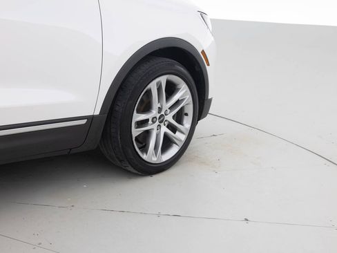 Used 2017 Lincoln MKC Reserve w/ Lincoln MKC Climate Package AWD/4WD image 18