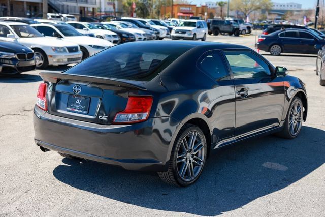 Used 2013 Scion tC FWD image 14