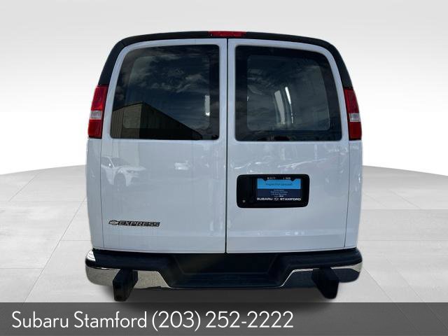 Used 2025 Chevrolet Express 2500 w/ Driver Convenience Package RWD image 6