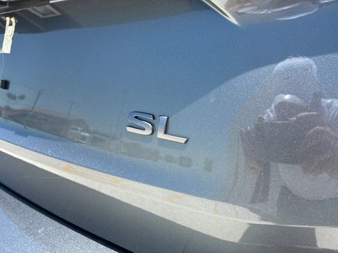 Used 2026 Nissan Rogue SL FWD image 8