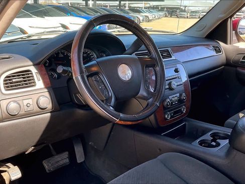 Used 2007 Chevrolet Avalanche LT image 16
