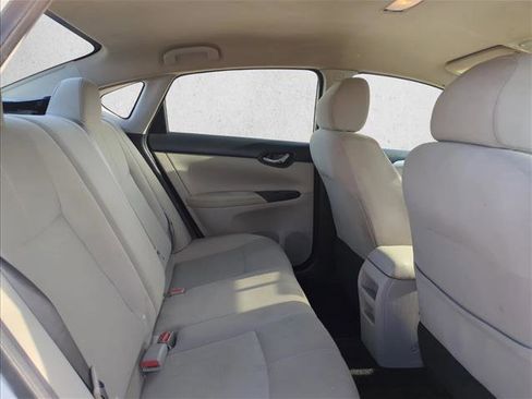 Used 2017 Nissan Sentra S image 17