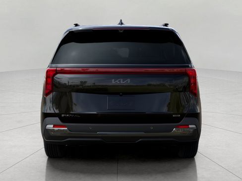 New 2026 Kia Carnival Hybrid FWD image 5