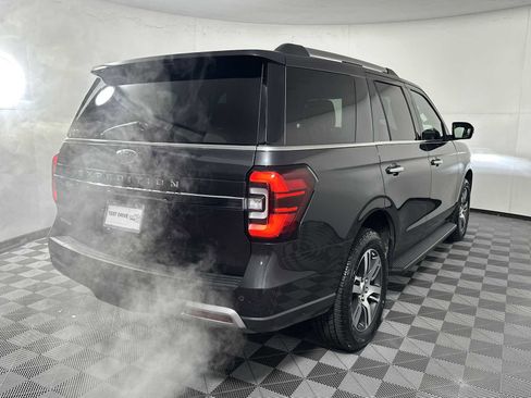 Certified 2024 Ford Expedition Limited image 7