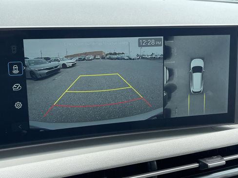 New 2025 Hyundai Tucson Limited image 28