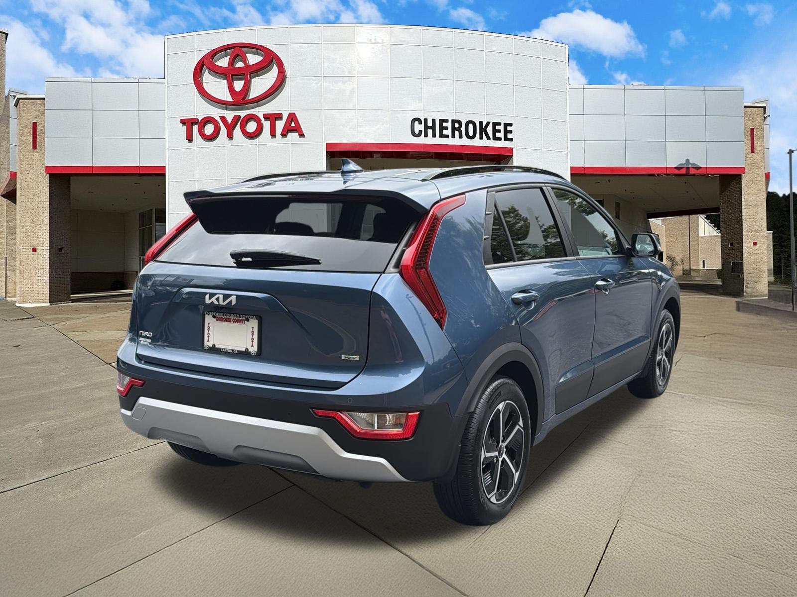 Used 2025 Kia Niro EX FWD image 5