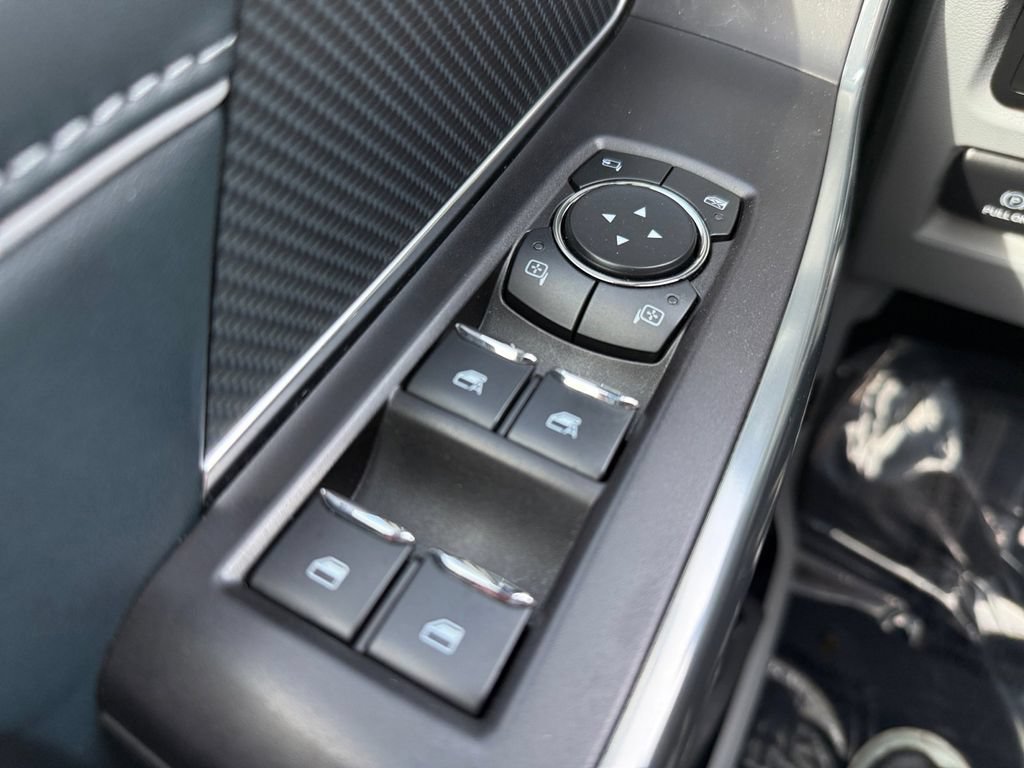 Used 2021 Ford F150 Limited AWD/4WD image 26