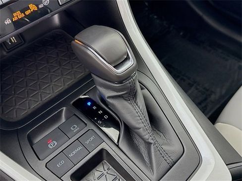 Certified 2025 Toyota RAV4 XLE Premium image 16