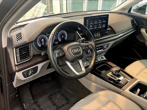 Used 2021 Audi Q5 2.0T Premium Plus w/ Premium Plus Package AWD/4WD image 18
