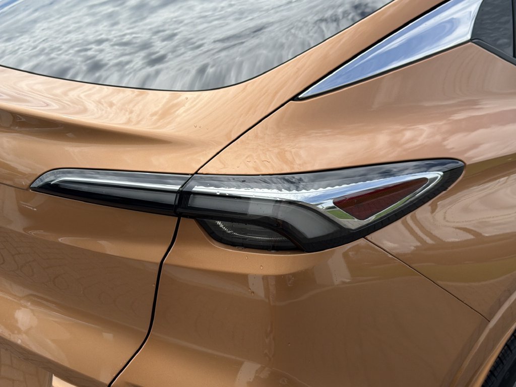 New 2026 Buick Envista Avenir FWD image 11