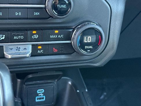 Used 2025 Ford Bronco Outer Banks AWD/4WD image 31