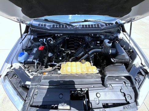 Used 2020 Ford F150 XLT w/ Equipment Group 302A Luxury AWD/4WD image 26