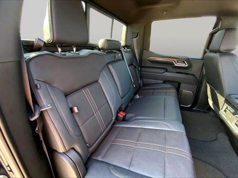 Certified 2024 Chevrolet Silverado 1500 High Country w/ Midnight Edition AWD/4WD image 19